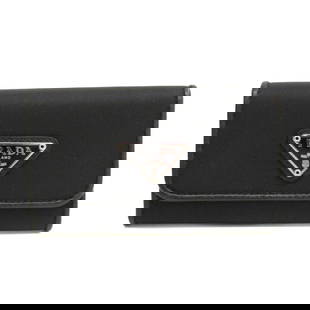 Prada TESSUTO 1M0222 Women Men Nylon Leather Key Case Black: Prada TESSUTO 1M0222 Women Men Nylon Leather Key Case Black Brand: Prada Model: TESSUTO 1M0222 Country of Origin: Italy Type: Keycase Color: Black Gender: Women Men Material: Nylon Leather Nylon: Leat