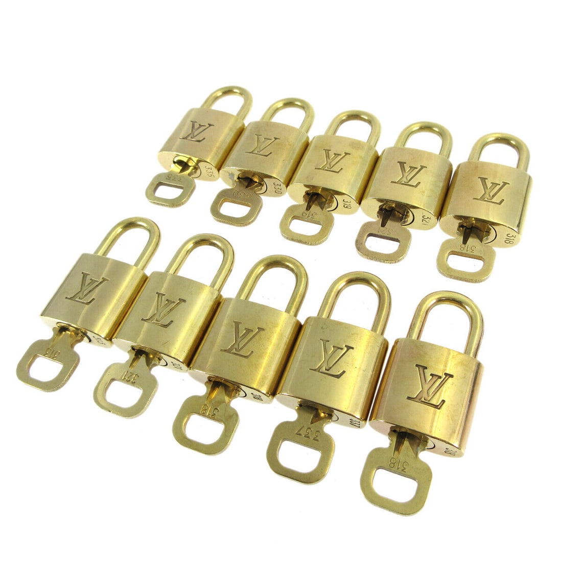 LOUIS VUITTON Padlock & Key Bag Accessories Charm 10 Piece Set Gold: LOUIS VUITTON Padlock & Key Bag Accessories Charm 10 Piece Set Gold Material: Gold-tone Theme: Metal Type: Padlock Color: Gold Character Family: Charmed Outside Condition: B: Reasonable Wear and Tear/