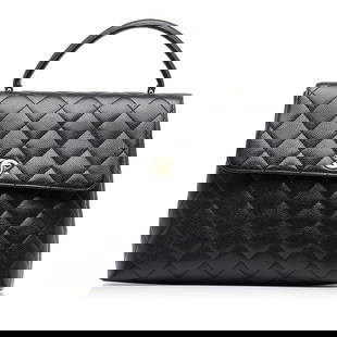 Chanel Caviar Kelly Top Handle: Chanel Caviar Kelly Top Handle The Kelly features a caviar leather body rolled top handle a top flap with CC turn lock closure an exterior slip pocket and interior zip and slip pockets. Brand: Chanel