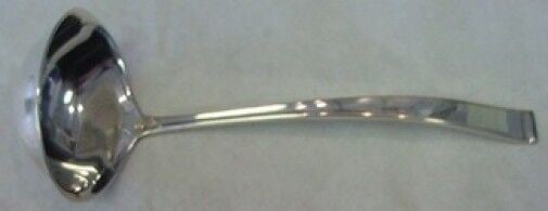 Theme by Gorham Sterling Silver Sauce Ladle 5 1/4": Theme by Gorham Sterling Silver Sauce Ladle 5 1/4" Theme by gorham sterling silver sauce ladle 5 1/4" in the pattern theme by gorham. It is not monogrammed and is in excellent condition. Pre-Owned PLE