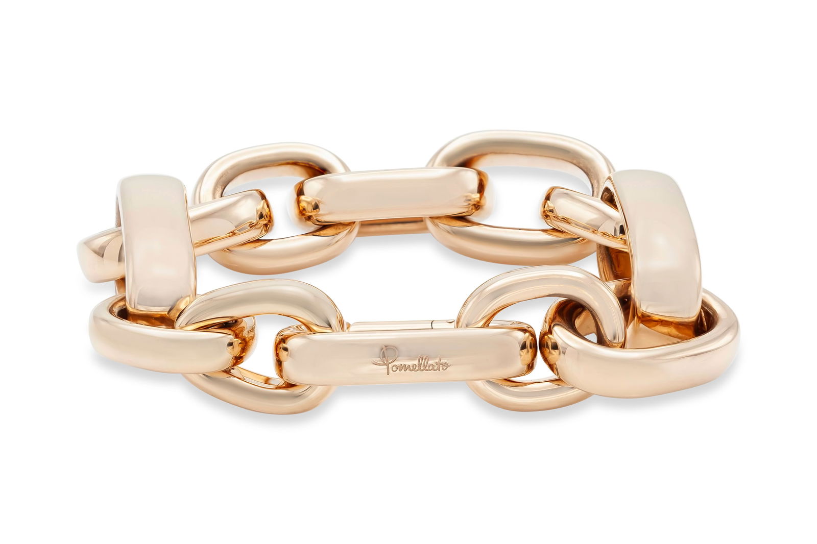 Pomellato Iconica Bold Link Bracelet: Pomellato Iconica Bold Link Bracelet Finely crafted in 18k rose gold.Signed by Pomellato from their Iconica CollectionBold modelSize 8 1/2" The BIDHAUS Guarantee: All items in this auction are guarant