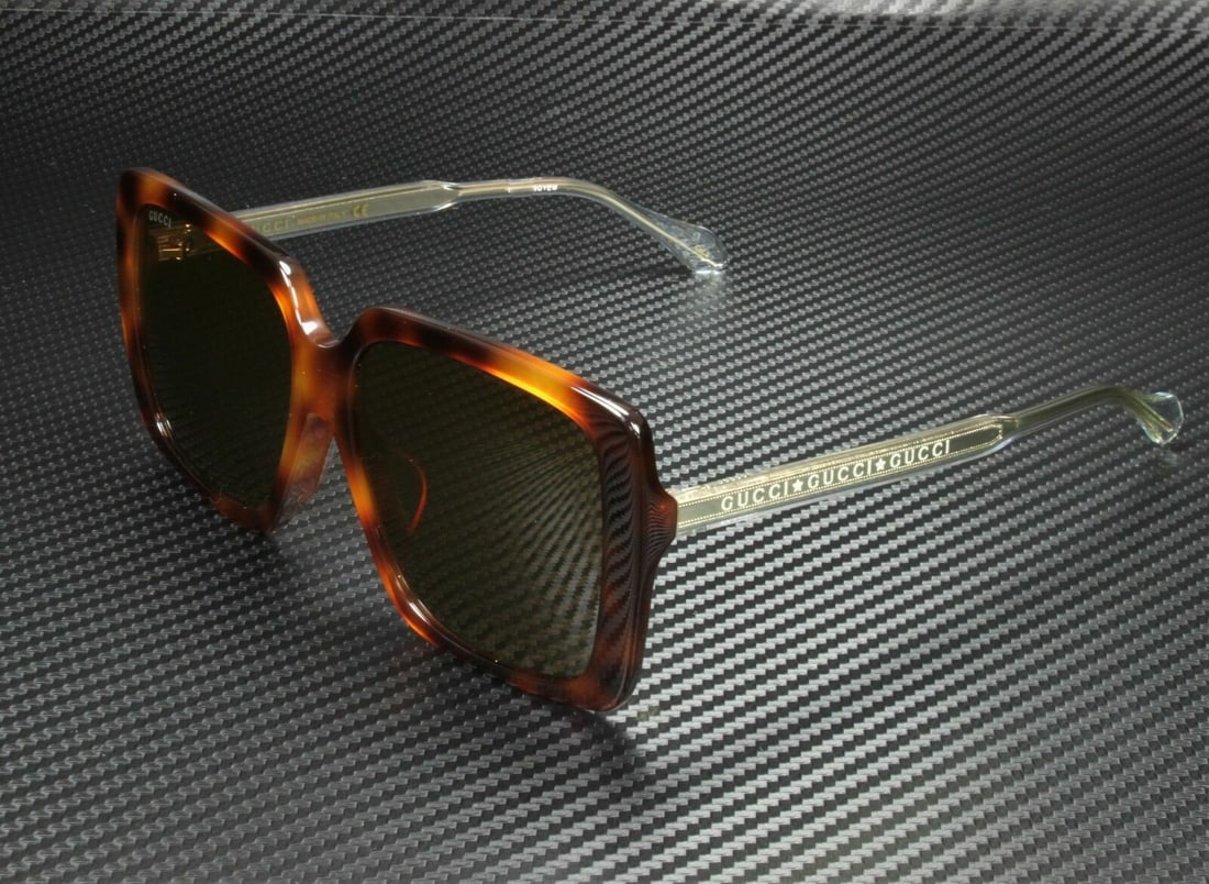 GUCCI GG0567SA 002 Square Havana Brown Womens Sunglasses 58mm: GUCCI GG0567SA 002 Square Havana Brown Womens Sunglasses 58mm Style: Rectangular Temple Length: 145 mm Lens Socket Width: 58 mm Type: Classic Features: Full Rim Bridge Width: 16 mm Color: Havana Age G