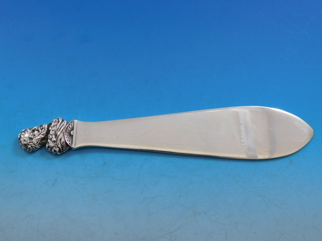 Old Masters by Gorham Sterling Silver Page Turner Cellini 7 3/8" Vintage Figural: Old Masters by Gorham Sterling Silver Page Turner Cellini 7 3/8" Vintage Figural Old masters by gorhamsterling silver page turner 7 3/8" in the pattern old masters by gorham designed by antone heller.