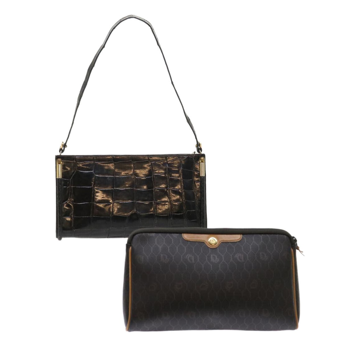 Christian Dior Honeycomb Canvas Shoulder Bag Leather 2Set Black: Christian Dior Honeycomb Canvas Shoulder Bag Leather 2Set Black Style: Shoulder Bag Material: Leather Exterior Color: Black Type: Shoulder Bag Exterior Material: Leather C: Heavily Used The BIDHAUS Gu