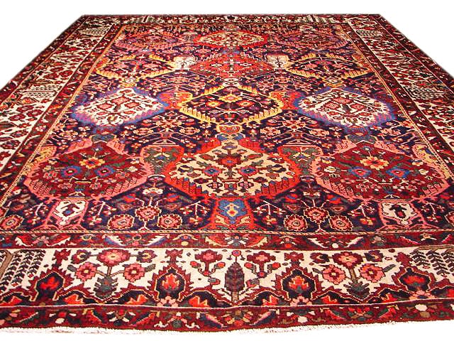 10 x 13 OLD Persian Bakhtiari Rug GARDEN: 10 x 13 OLD Persian Bakhtiari Rug GARDEN Free continental US Shipping Size in Feet: Width: 10 x Length: 13 Size in Inches: Width: 120 in x Length: 156 in Colors: Rust blue ivory green Weave: 100% Hand