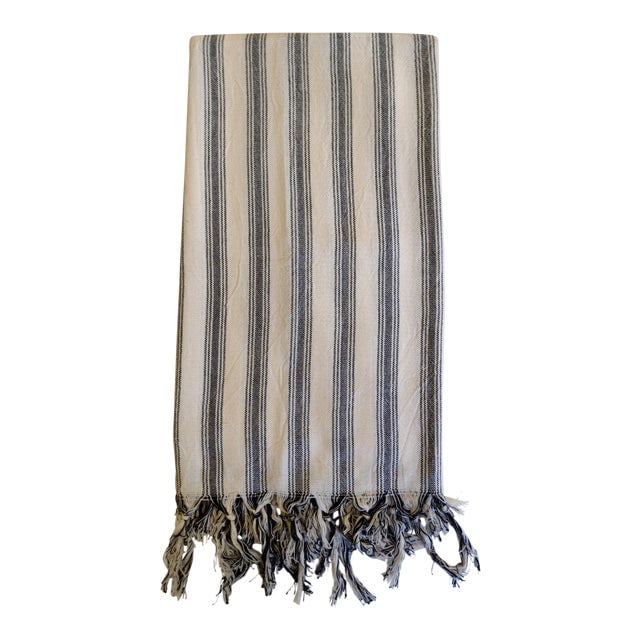 Turkish Hand Made Towel With Natural/Organic Cotton: Turkish Hand Made Towel With Natural/Organic Cotton Turkish hand made towel with natural/organic cotton highly absorbent soft texture colorful design. It is made of 100% famous Turkish cotton. What ma