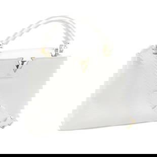 Louis Vuitton Handbag Capucines BB Women's M55832 Snow White Shoulder Taurillon Leather: Louis Vuitton Handbag Capucines BB Women's M55832 Snow White Shoulder Taurillon Leather Brand: Louis Vuitton Model: M55832 Type: Handbag Material: Leather Leather: Color: White Outer Pocket: Zipper po