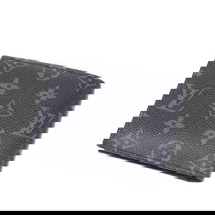 Louis Vuitton Monogram Eclipse Portefeuille Marco Wallet: Louis Vuitton Monogram Eclipse Portefeuille Marco Wallet The Portefeuille Marco Wallet features a monogram canvas body and an interior slip and flap pockets. Brand: Louis Vuitton Model: Monogram Eclip