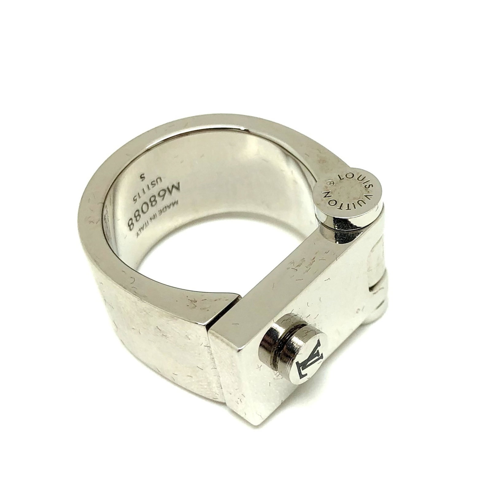 LOUIS VUITTON Louis Vuitton LV lock M68088 ring S silver accessories about 16: LOUIS VUITTON Louis Vuitton LV lock M68088 ring S silver accessories about 16 Brand: Louis Vuitton Gender: Men Color: Silver US Size: S Other Size: 16Hao Condition: Used (good) Overall Scratches: Mode
