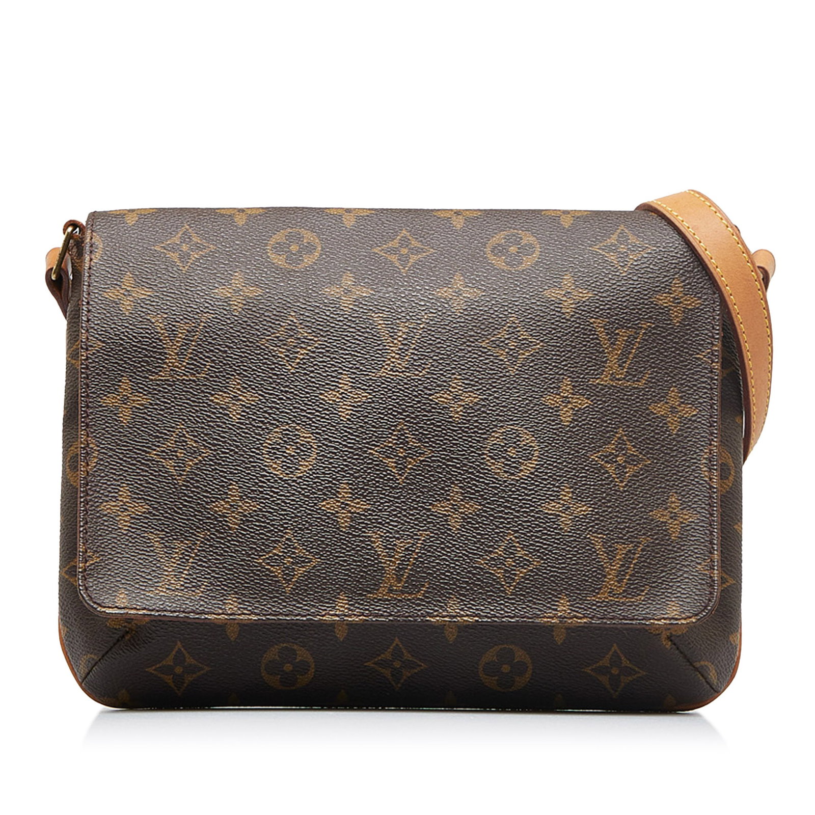 Louis Vuitton Monogram Musette Tango Short Strap: Louis Vuitton Monogram Musette Tango Short Strap The Musette Tango features a monogram canvas body a leather shoulder strap a front flap with a magnetic closure and an interior slip pocket. Brand: Lou