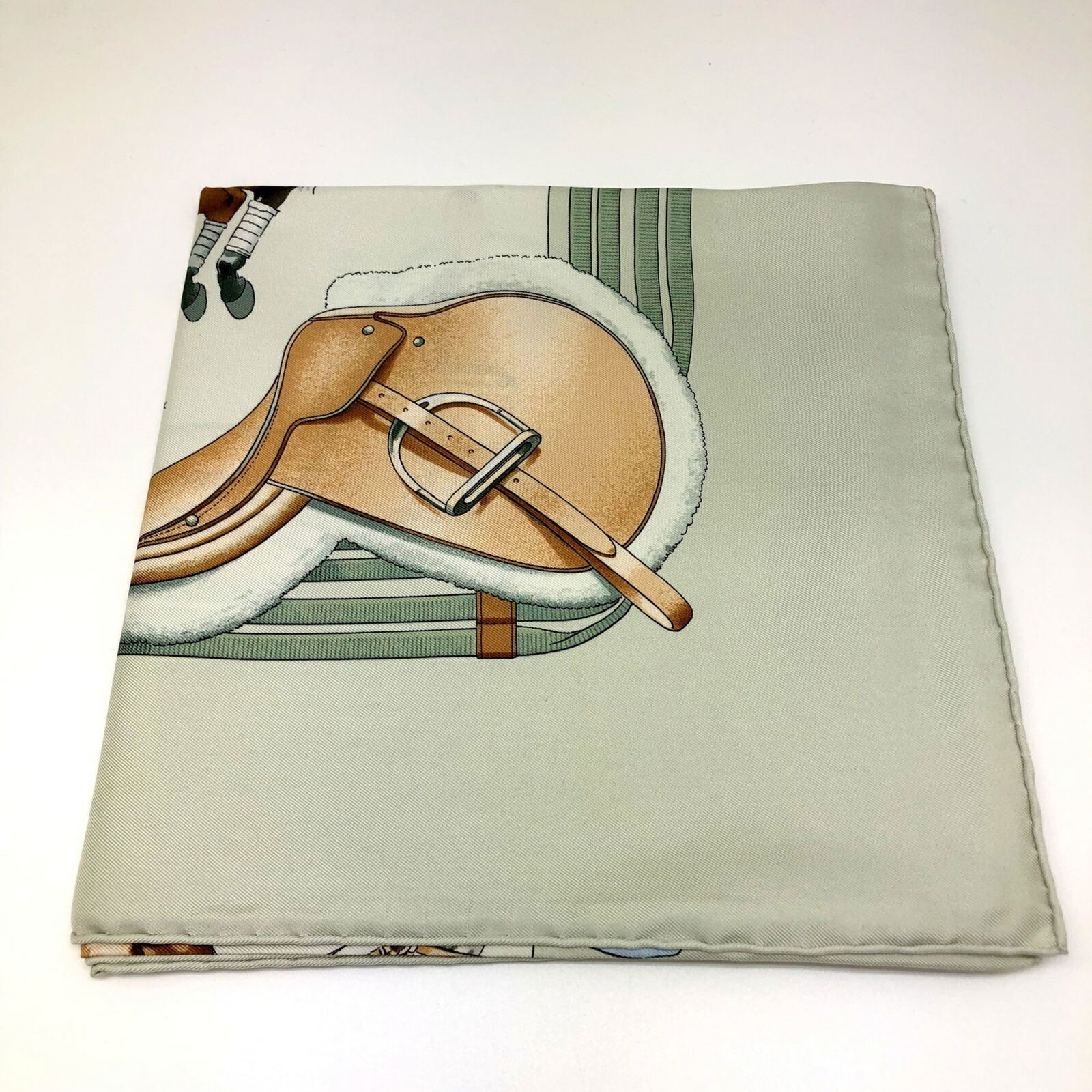 HERMES Hermes Carre 90 JUMPING Silk 100% Multicolor Scarf Women's Ladies: HERMES Hermes Carre 90 JUMPING Silk 100% Multicolor Scarf Women's Ladies Brand: Hermes Country of Origin: France Type: Scarf Gender: Women Color: Multi-color Material: Silk100% Silk: 100% Condition: U