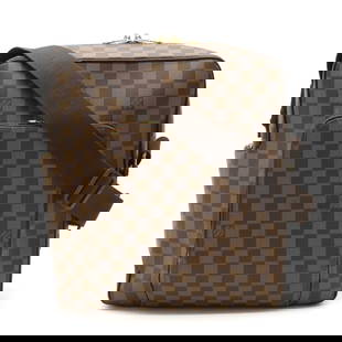 LOUIS VUITTON Damier Olaf GM Shoulder Bag N41440: LOUIS VUITTON Damier Olaf GM Shoulder Bag N41440 Brand: Louis Vuitton Type: Shoulder bag Material: PVC PVC: Color: Damier Canvas Outer Pocket: Zipper pocket Zipper pocket: Size (HxWxD): 35cm x 30cm x