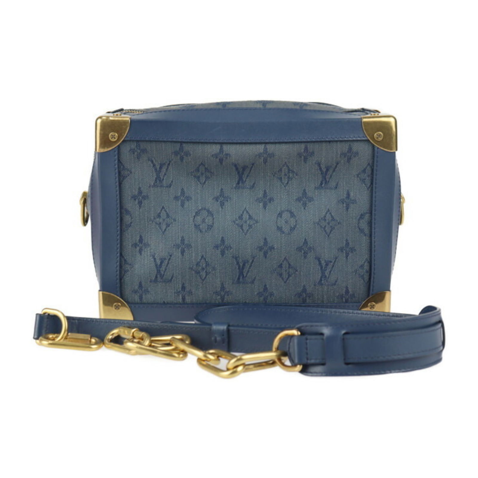 LOUIS VUITTON Louis Vuitton Soft Trunk Shoulder Bag M44723 Monogram Denim Leather Blue Marine Gold: LOUIS VUITTON Louis Vuitton Soft Trunk Shoulder Bag M44723 Monogram Denim Leather Blue Marine Gold Hardware Brand: Louis Vuitton Type: Handbag Shoulder bag Material: Monogram Denim Leather Monogram De