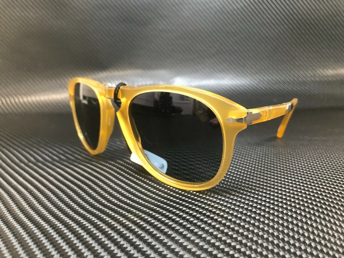 PERSOL PO0714SM 204 S3 Steve McQueen Yellow Unisex Polarized 54 mm Sunglasses: PERSOL PO0714SM 204 S3 Steve McQueen Yellow Unisex Polarized 54 mm Sunglasses Lens Technology: Gradient Anti-Reflective Tinted Polarized Frame Color: Yellow Uv Protection: UV400 Type: Sunglasses Lens