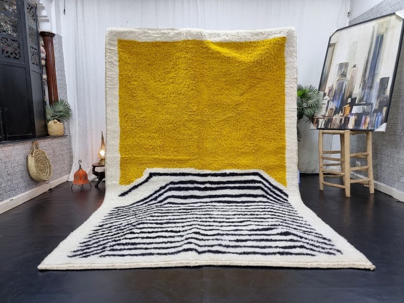Stunning Yellow, Black & White Rug: Stunning Yellow, Black & White Rug Stunning Soft Authentic Handwoven Moroccan Berber Wool Rug. This rug was handwoven in the Atlas mountains by local Berber Women weavers using local natural wool and 