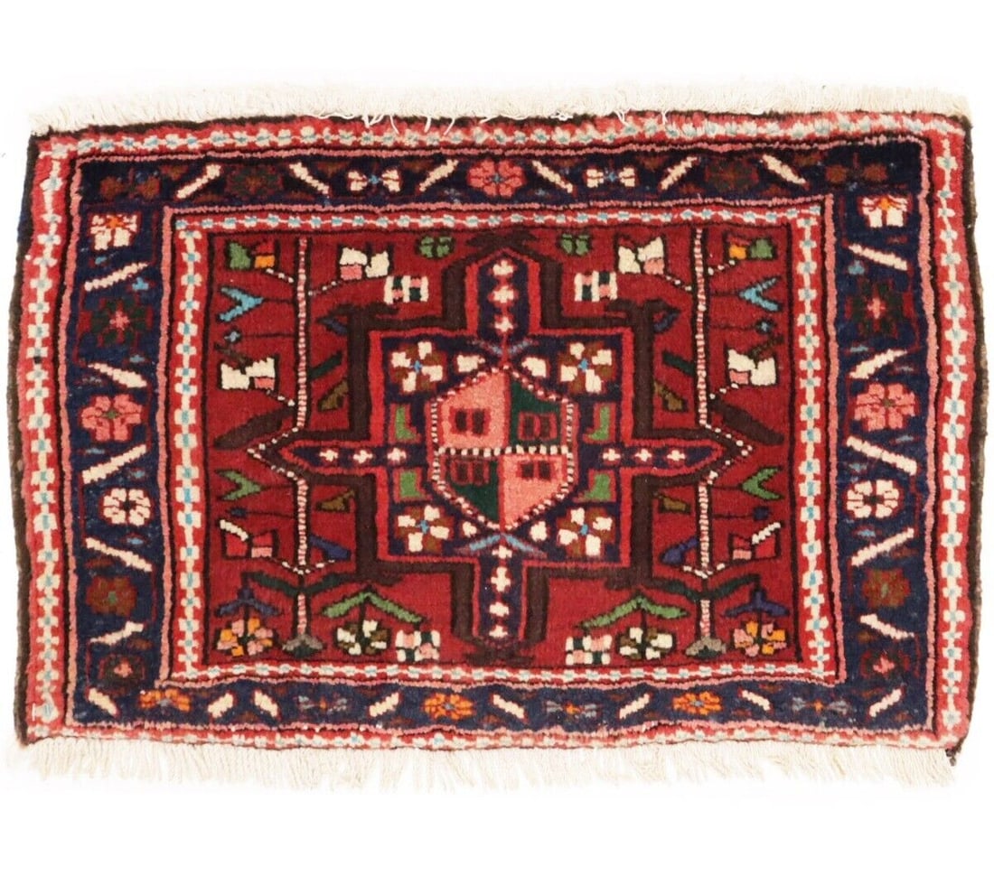 Hand-Knotted Floral Tribal Vintage 1'7X2'6 Oriental Rug Bathroom Kitchen Carpet: Hand-Knotted Floral Tribal Vintage 1'7X2'6 Oriental Rug Bathroom Kitchen Carpet Type: Area Rugs Color: Red Plum Cream Dark Brown Gold Green Pale Pink etc Size: 26 X 17 Ft" Production Technique: Knotte