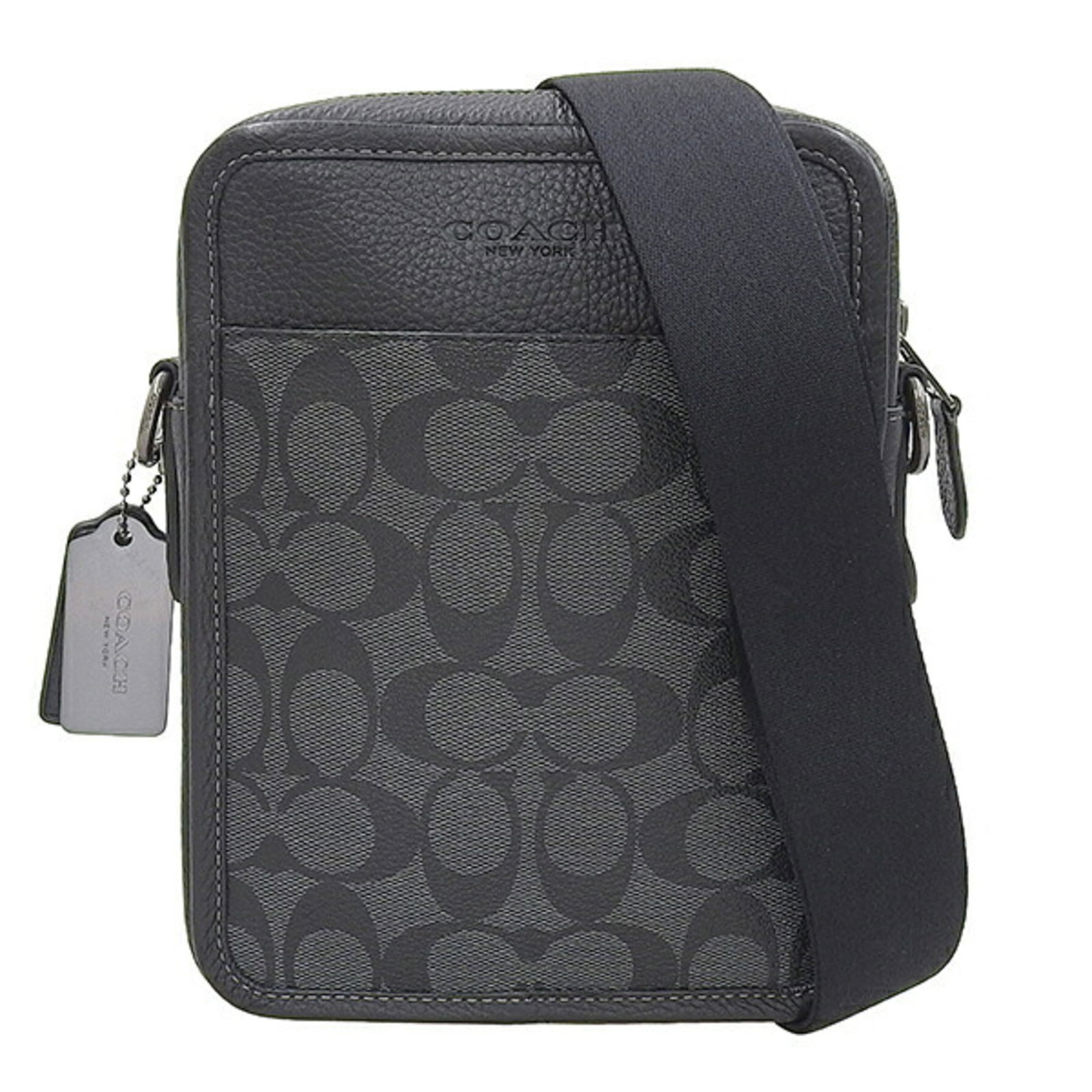 COACH Coach Leather Sullivan Signature Crossbody Shoulder Bag CC009 Black Men's: COACH Coach Leather Sullivan Signature Crossbody Shoulder Bag CC009 Black Men's Brand: Coach Line: Signature Model: CC009 Type: Shoulder bag Material: Leather PVC Leather: PVC: Color: Black Hardware C