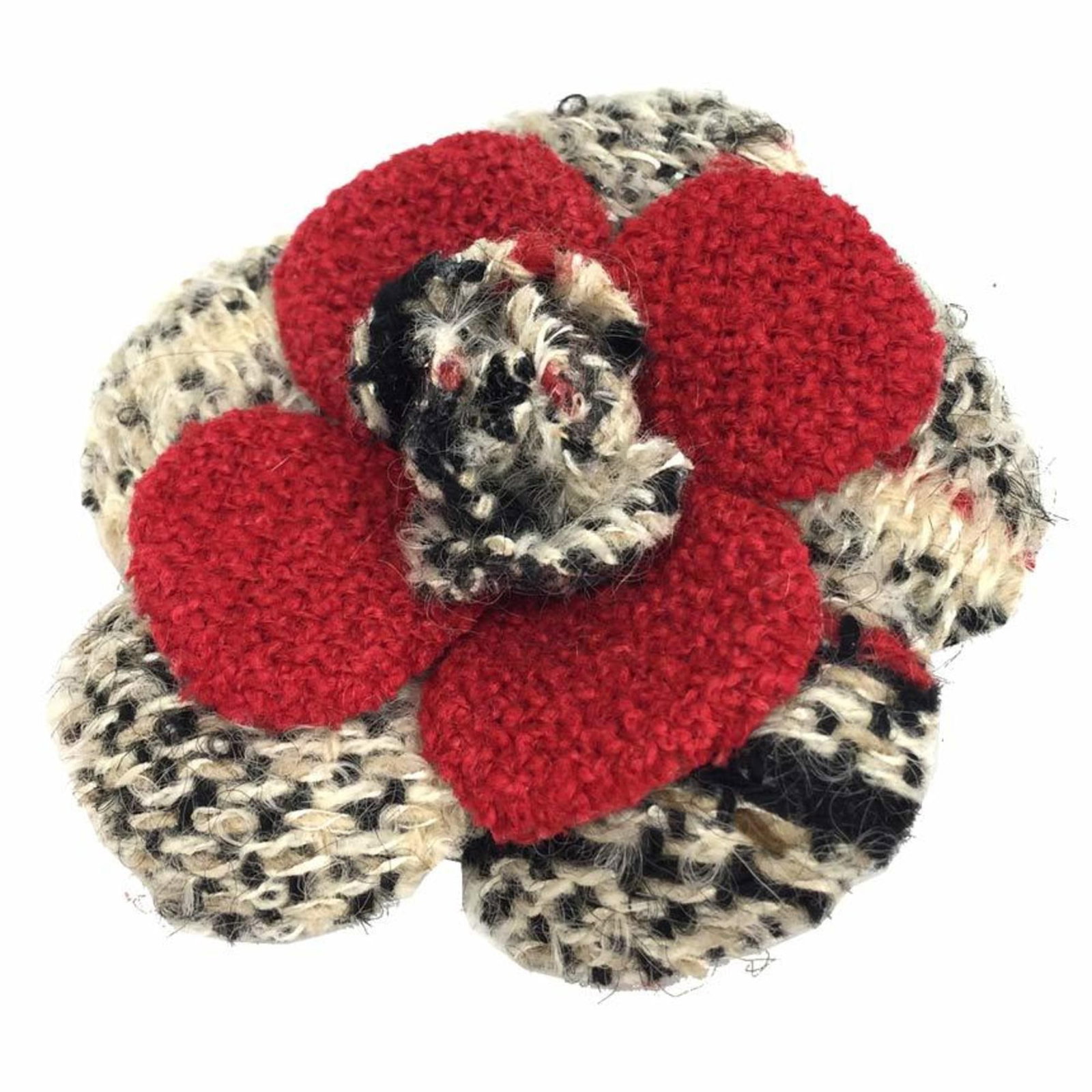 Entrance CeremonyCHANEL Tweed Camellia Corsage Brooch Black and White/Red Chanel Ladies: Entrance CeremonyCHANEL Tweed Camellia Corsage Brooch Black and White/Red Chanel Ladies Brand: Chanel Line: Camellia Type: Corsage Gender: Women Color: Black Red color White Size (HxWxD): 9cm x 9cm / 