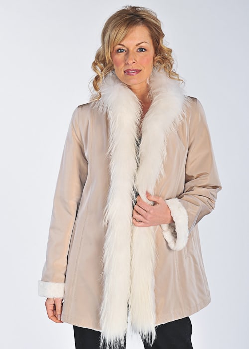 White Rabbit Fur Jacket Reversible-Fur Trim: White Rabbit Fur Jacket Reversible-Fur Trim Soft and feminine yet crisply tailored in an eye catching white sheared rabbit jacket. Handle the cold weather in this lovely white rabbit trimmed in a deli