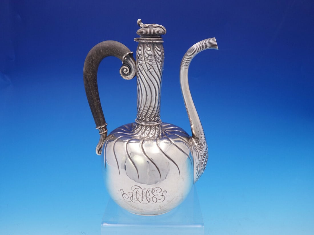 Saint Cloud By Gorham Sterling Silver Demitasse Pot #3305 Moorish: Saint Cloud By Gorham Sterling Silver Demitasse Pot #3305 Moorish Age: 1850-1899 Pattern: St. Cloud Maker: Gorham Composition: Sterling Silver Saint cloud by gorhamwonderful saint cloud by gorham ster