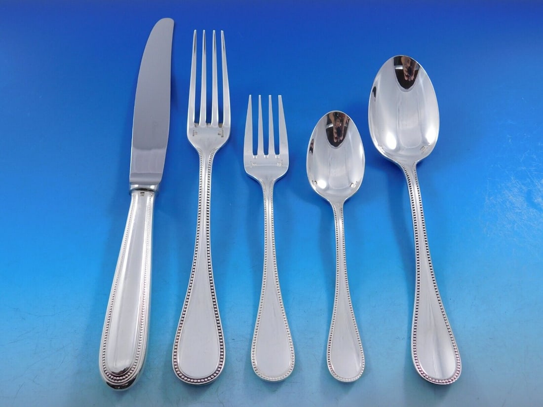 Perles by Christofle France Silverplate Flatware Service 12 Set 60 pcs Dinner: Perles by Christofle France Silverplate Flatware Service 12 Set 60 pcs Dinner Pattern: Perles Composition: Silverplate Type: Set Maker: Christofle Age: Post-1940 The louis xvi-style perles pattern whi