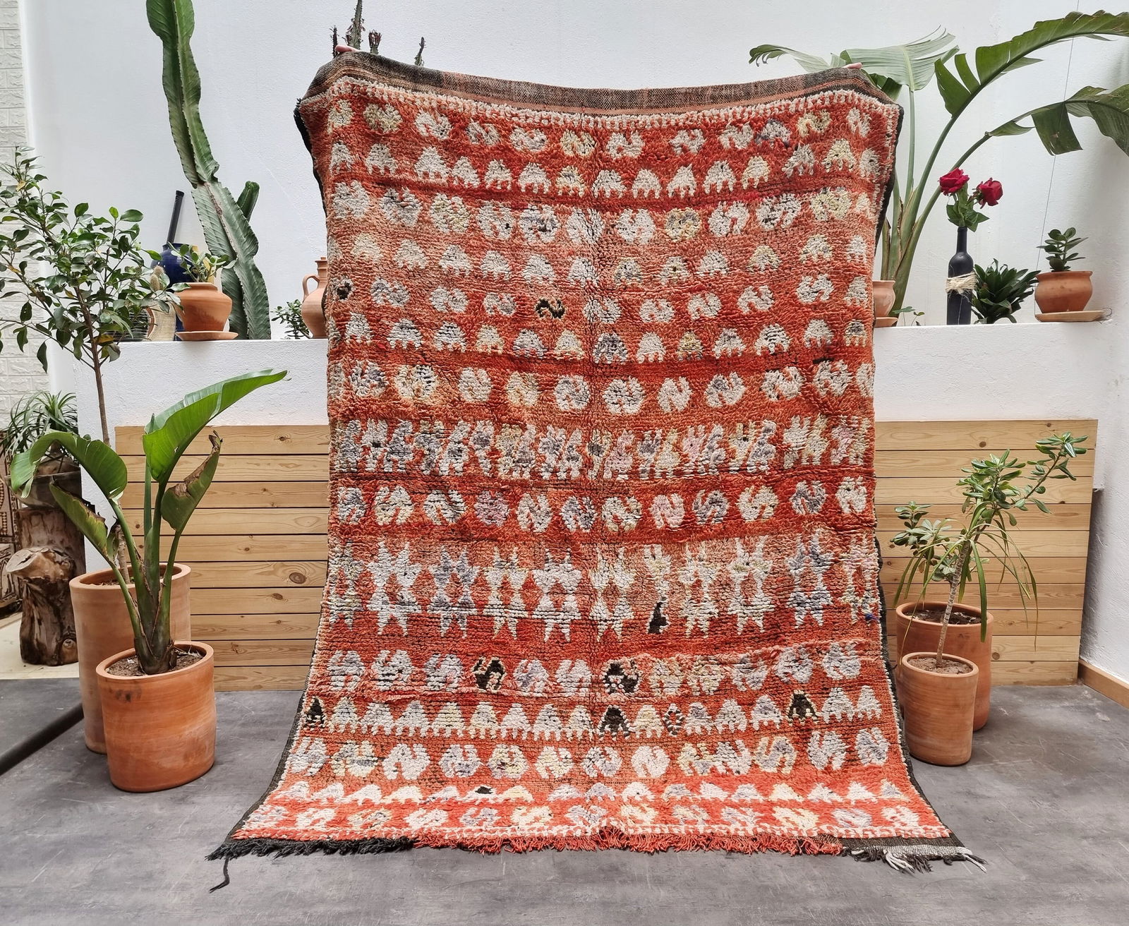 86.5 x 67 inches - 220 x 170 Cm Moroccan Rug. vintage Azilal Rug Hand Woven by Berber women: 86.5 x 67 inches - 220 x 170 Cm Moroccan Rug. vintage Azilal Rug Hand Woven by Berber women handmade natural rug AZILAL RUGS Interestingly Azilal rugs were unknown to the worl until recently - they ha