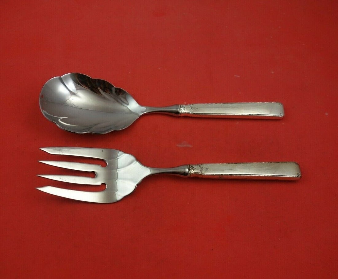 Old Lace by Towle Sterling Silver Salad Serving Set 2pc HH w/ Stainless Orig 10": Old Lace by Towle Sterling Silver Salad Serving Set 2pc HH w/ Stainless Orig 10" Maker: Towle Composition: Sterling Silver Age: 1900-1940 Pattern: Old Lace Type: Salad Servers Old lace by towlesterlin