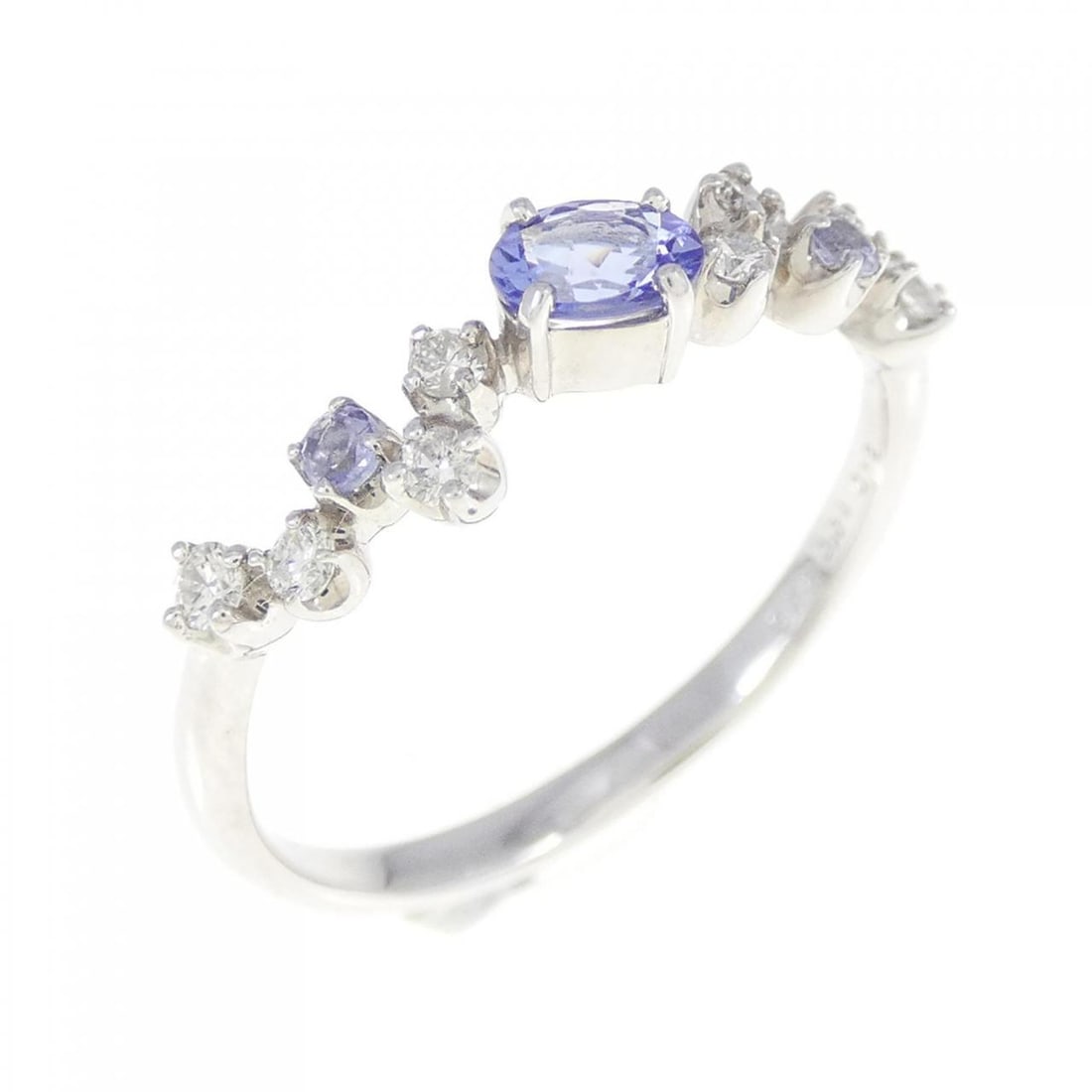 PT Tanzanite Ring 0.22CT: PT Tanzanite Ring 0.22CT Brand: Unbranded Style: Ring Material: Platinum "Gender: Ladies" Size: 6.5 (US size) Main Stone: Tanzanite 0.22CT Weight: approx. 2.6G Actualsize: Max W: 4.3mm Centerstone: Ta
