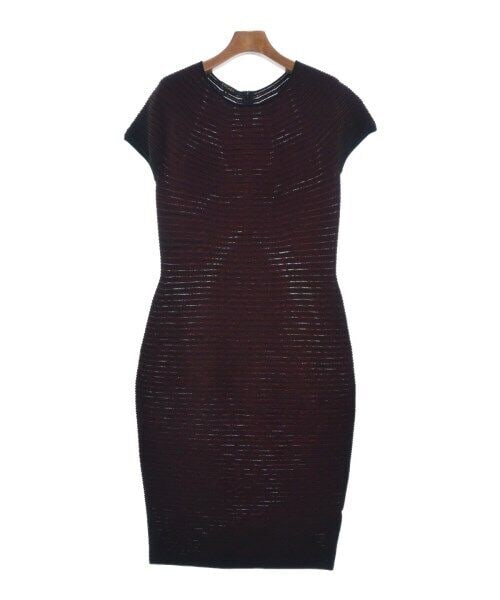 ESCADA Dress BlackxRed(Border) M: ESCADA Dress BlackxRed(Border) M Brand: ESCADA Color: BlackxRed(Border) "Size (Women's): M" Size Type: Regular Type: one piece Pre-Owned The BIDHAUS Guarantee: All items in this auction are guaranteed