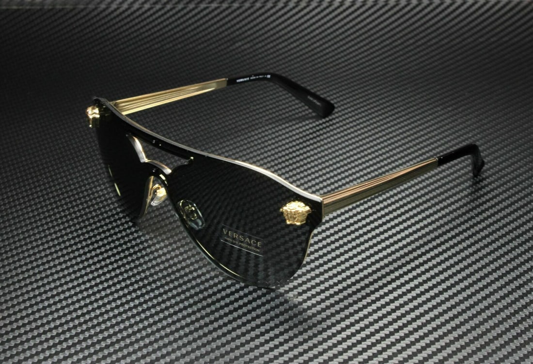 VERSACE VE2161 100287 Gold Grey Womens Sunglasses 42mm: VERSACE VE2161 100287 Gold Grey Womens Sunglasses 42mm Frame Color: Gold Type: Sunglasses Lens Technology: Anti-Reflective Style: Aviator Theme: Rock Features: Gradient Lens Lens Color: Gray Lens Colo