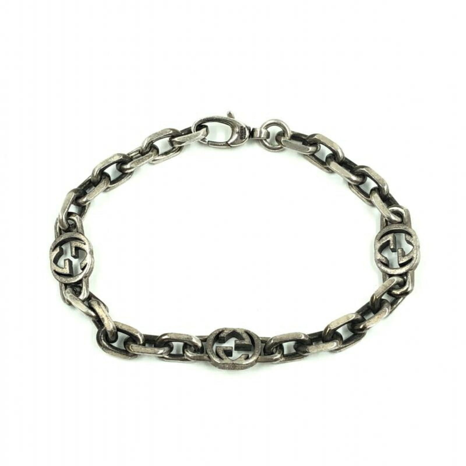 GUCCI Interlocking G Bracelet Silver 925 Gucci: GUCCI Interlocking G Bracelet Silver 925 Gucci Brand: Gucci Type: Charm bracelet Gender: Women Material: Silver 925 Color: Silver Total Length: 19.5cm / 7.67 Condition: Used (good) Overall: Discolorat