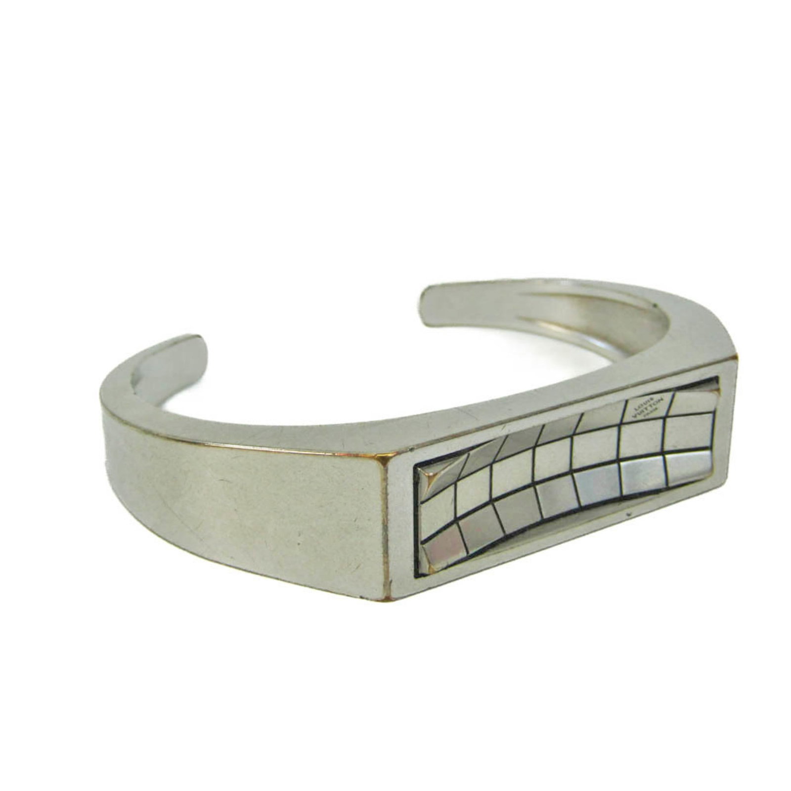 Louis Vuitton Damier Stainless Steel Bangle Silver: Louis Vuitton Damier Stainless Steel Bangle Silver Brand: Louis Vuitton Line: Damier Country of Origin: France Type: Bangle Gender: Men Women Material: Stainless steel Color: Silver Length: 17.5cm / 6
