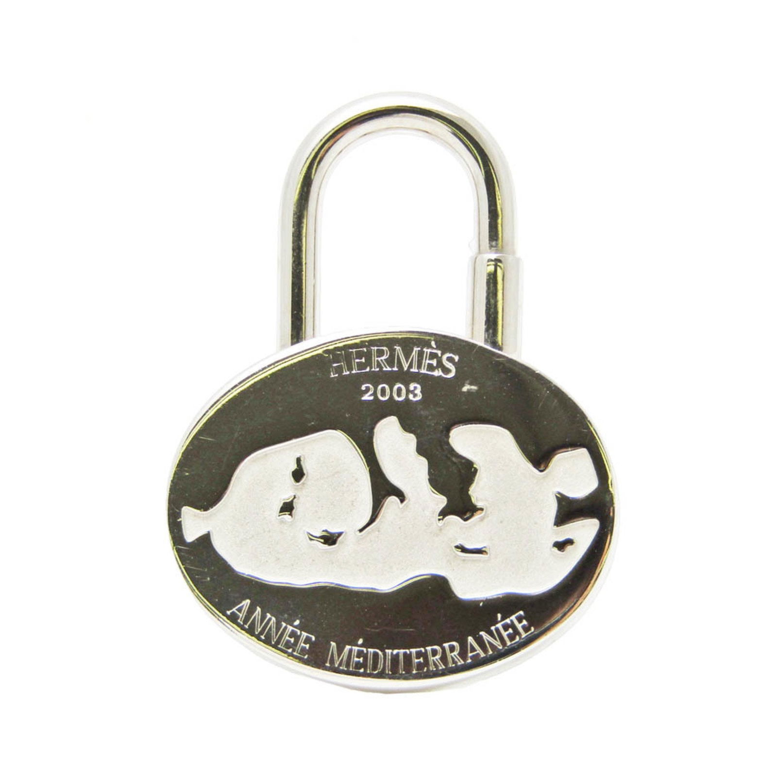 Hermes Women's Cadena Silver ANNEE MEDITERRANEE Mediterranean: Hermes Women's Cadena Silver ANNEE MEDITERRANEE Mediterranean Brand: Hermes Model: ANNEE MEDITERRANEE Mediterranean Type: Cadena Gender: Women Material: Metal Color: Silver Size (HxWxD): 4cm x 3cm x 5