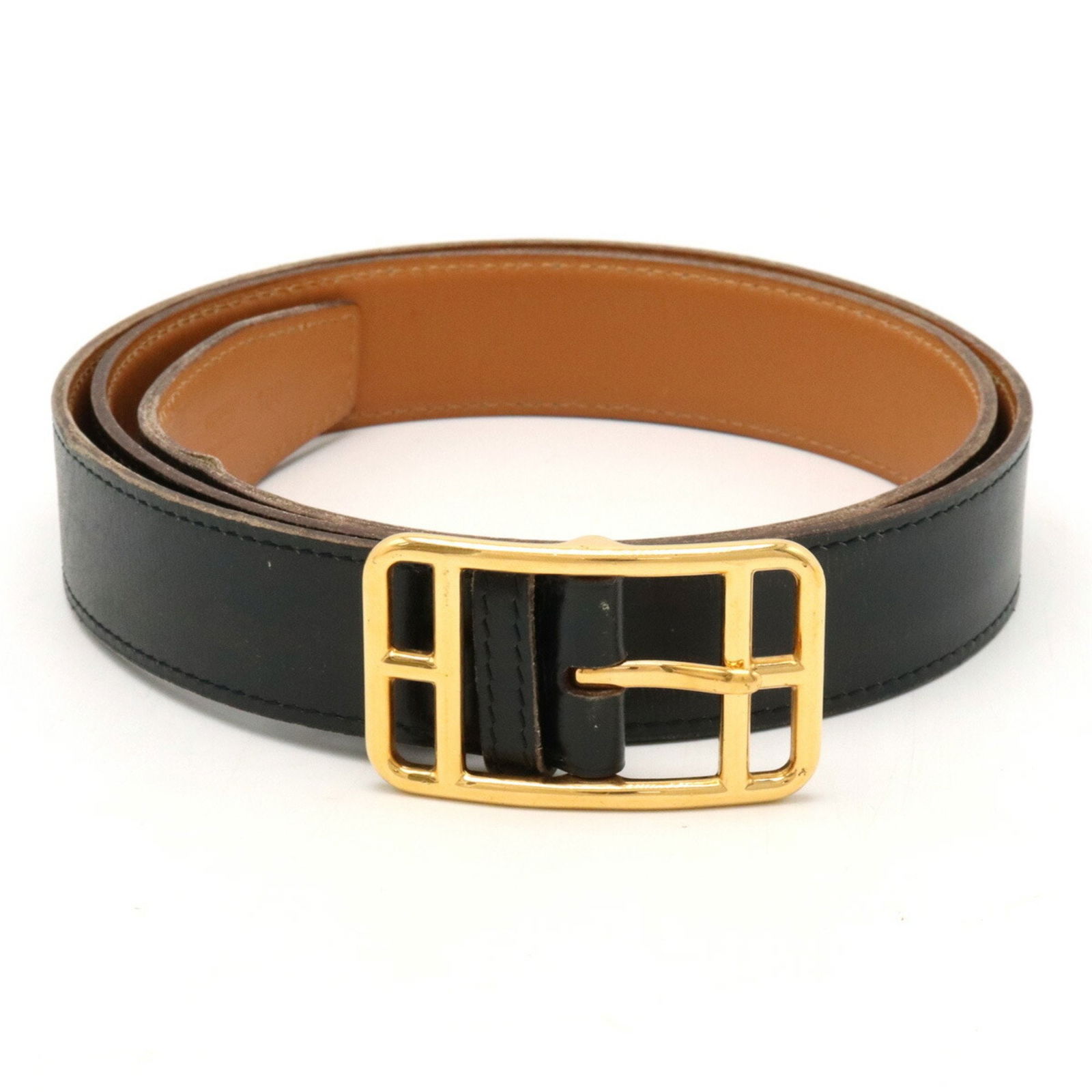 HERMES Cape Cod 32 Belt Reversible Leather Black Camel Men's #100 #G Stamp: HERMES Cape Cod 32 Belt Reversible Leather Black Camel Men's #100 #G Stamp Brand: Hermes Line: Cape Cod Type: Standard belt Gender: Men Material (Strap): Leather Leather: Color: Black Camel Condition: