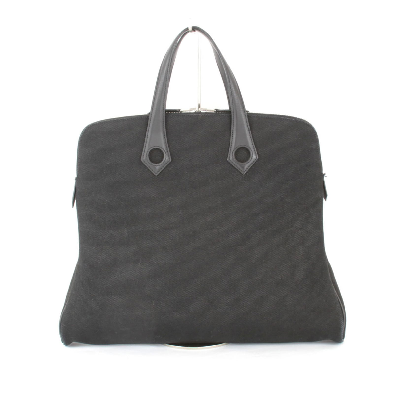 HERMES Sac Ibou #I Engraved Handbag Canvas/Leather Black Ladies: HERMES Sac Ibou #I Engraved Handbag Canvas/Leather Black Ladies Brand: Hermes Type: Handbag Material: Canvas Canvas: Color: Black Closure: Open Outer Pocket: Open pocket Open pocket: Gender: Women Siz