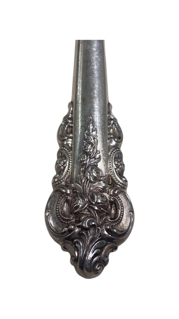 Set of 12 Wallace Grande Baroque Sterling Silver Flatware with Orignal Canteen: Set of 12 Wallace Grande Baroque Sterling Silver Flatware with Orignal Canteen Creator: Wallace Silversmiths (Manufacturer) Dimensions: Height: 9 in (22.86 cm)Width: 1 in (2.54 cm)Depth: 1 in (2.54 cm