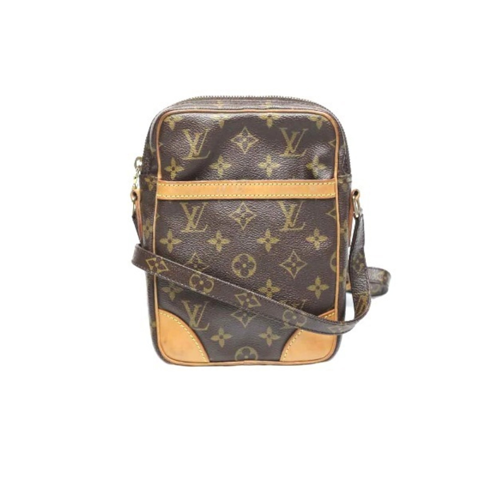 LOUIS VUITTON Danube Monogram Crossbody M45266 Louis Vuitton Brown Shoulder Bag LV: LOUIS VUITTON Danube Monogram Crossbody M45266 Louis Vuitton Brown Shoulder Bag LV Brand: Louis Vuitton Type: Shoulder bag Material: Monogram Monogram: Color: Brown Gender: Women Size (HxWxD): 22cm x 