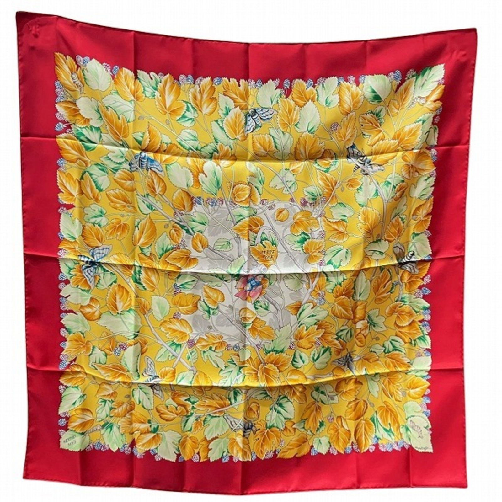 Hermes LARBRE de SOIE Silk Tree Mulberry and Silkworm Carre90 Brand Accessories Muffler/Scarf: Hermes LARBRE de SOIE Silk Tree Mulberry and Silkworm Carre90 Brand Accessories Muffler/Scarf Women's Brand: Hermes Type: Scarf Gender: Women Color: Red color Yellow Material: Silk Silk: Size (LxW): 9