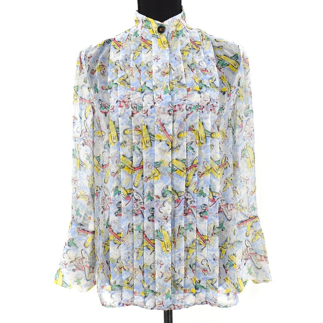 Chanel Sheer Shirt Blouse Light Blue 94P #34: Chanel Sheer Shirt Blouse Light Blue 94P #34 Pattern: Lips Sleeve Length: Long Sleeve Neckline: Collared Occasion: Casual Size: 34 Color: Light Blue Material: 100% Silk Accents: Button Fit: Regular Si