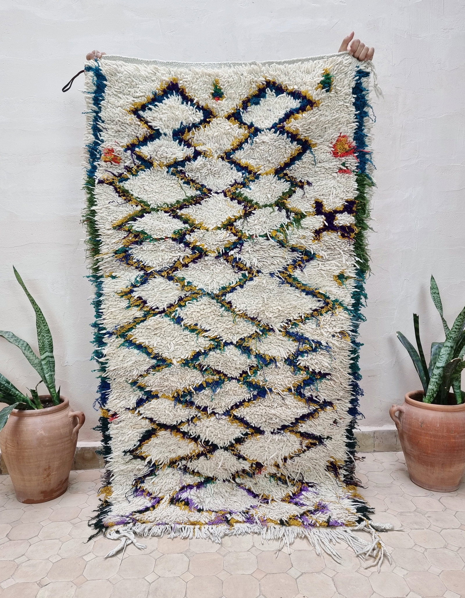 65 x 35.5 inches - 165 x 90 cm Moroccan Vintage azilal Rug Hand Woven by Berber women: 65 x 35.5 inches - 165 x 90 cm Moroccan Vintage azilal Rug Hand Woven by Berber women This lovely piece is made by moroccan women who live in rural areas using traditional techniques and natural mater