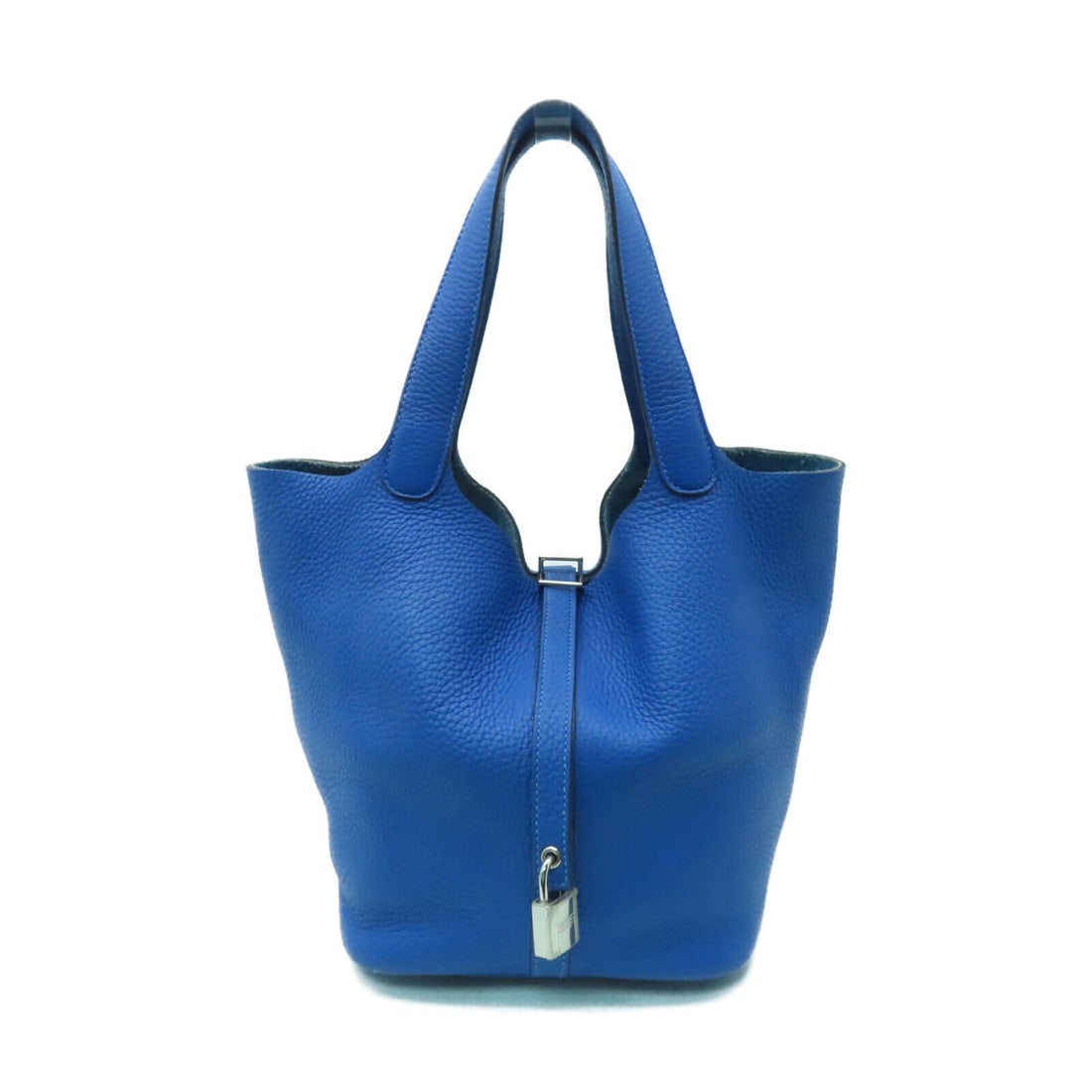 HERMES PHW Picotin MM Tote Bag Taurillon Clemence Leather Mykonos Blue 7Q: HERMES PHW Picotin MM Tote Bag Taurillon Clemence Leather Mykonos Blue 7Q Style: Tote Bag Exterior Material: Calfskin (cowhide) Exterior Color: Blue Bag Height: 7.9 Bag Depth: 6.7 Bag Length: 8.7 Size