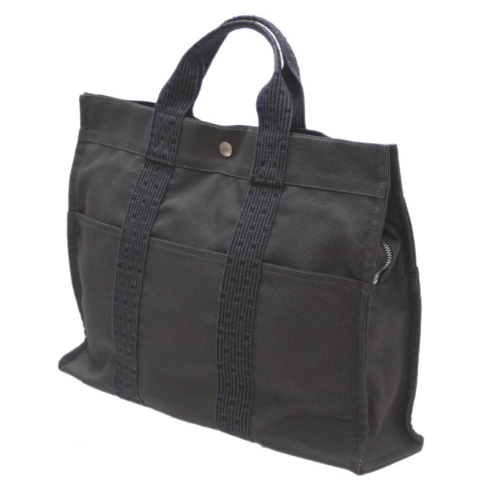 HERMES Tote Bag MM Yell Line Gray x Black: HERMES Tote Bag MM Yell Line Gray x Black Brand: Hermes Line: Her Line Type: Tote bag Material: Leather Leather: Color: Black Gray Closure: Open Outer Pocket: Open pocket Open pocket: Gender: Women Si