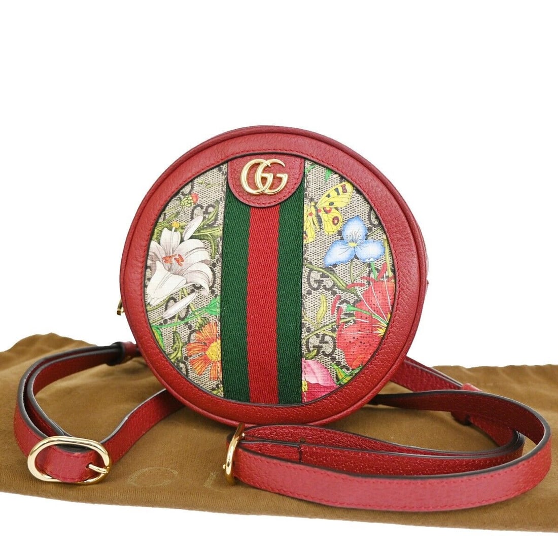 Gucci Ophidia: Gucci Ophidia Brand: Gucci Model: Ophidia Color: Red Material: Canvas Dimensions: W 16 x H 16 x D 5 Comments: Gucci's Ophidia backpack in bright red embodies the Italian brand's iconic style for women