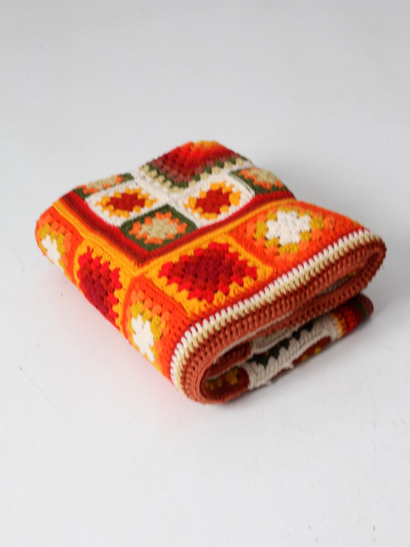 Vintage Crotchet Granny Square Afghan Quilt: Vintage Crotchet Granny Square Afghan Quilt This is a vintage crotchet afghan quilt circa 1970. The handmade blanket has a classic "granny square" pattern in warm brown goldenrod orange and white tone