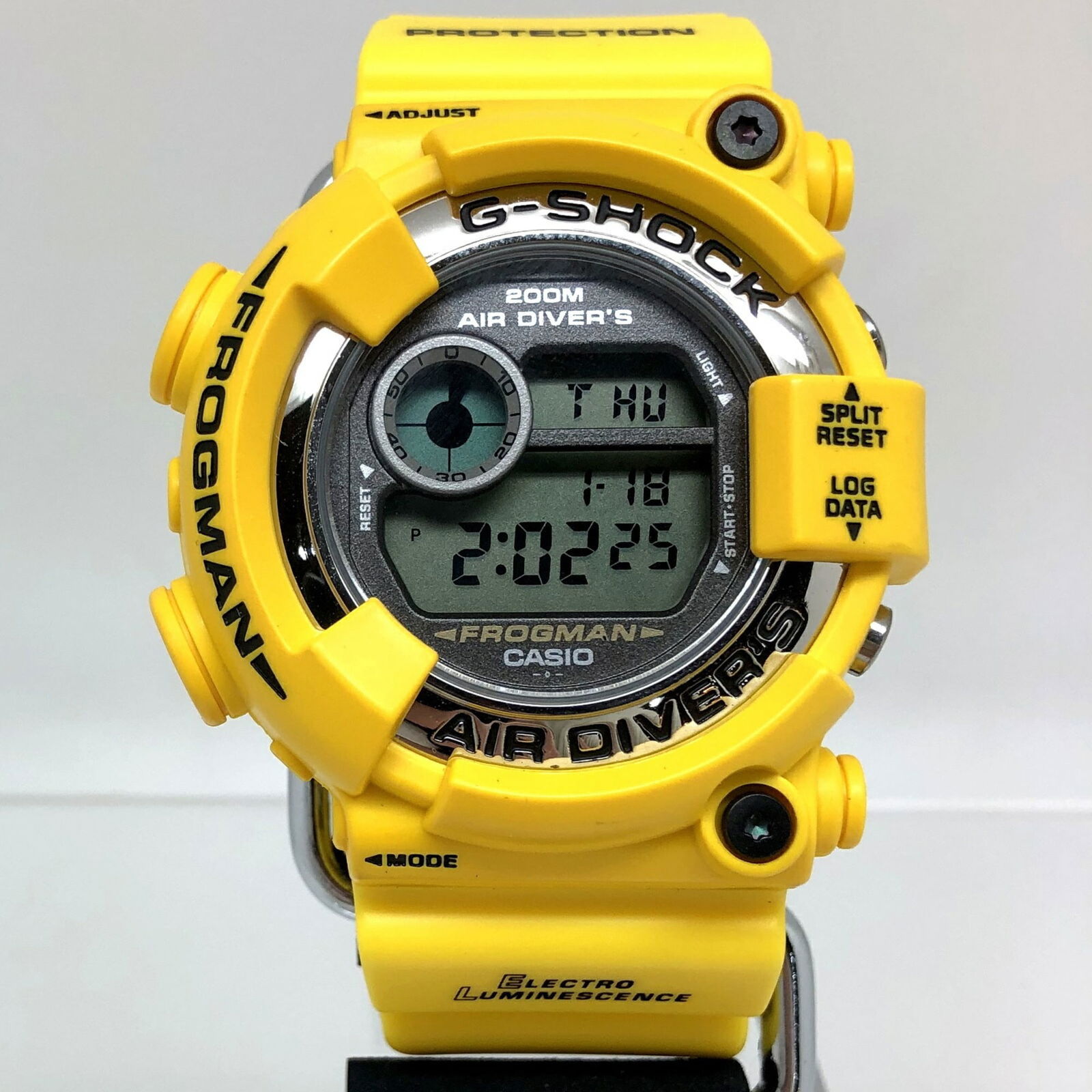 G-SHOCK CASIO Watch DW-8250Y-9 FROGMAN MEN IN YELLOW Frogman Men in Yellow Frog Digital Mikunigaoka: G-SHOCK CASIO Watch DW-8250Y-9 FROGMAN MEN IN YELLOW Frogman Men in Yellow Frog Digital Mikunigaoka Store Brand: Casio Line: G-Shock Model: dw-8250y-9 brand name Type: Wristwatch Gender: Men Display:
