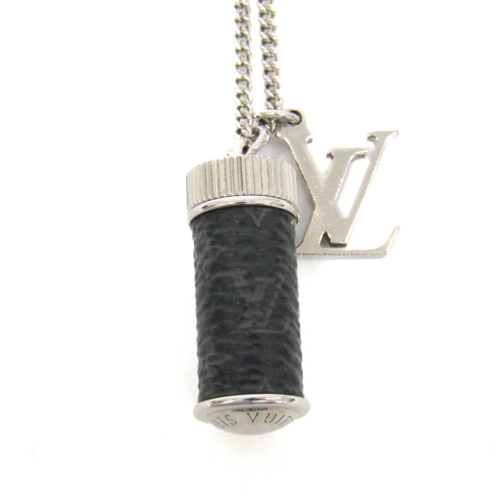 Louis Vuitton Collier Charms Monogram Eclipse Pendant Necklace: Louis Vuitton Collier Charms M63641 Metal Monogram Eclipse Men Women Pendant Necklace (Monogram Eclipse Silver) Brand: Louis Vuitton Model: Collier Charms M63641 Country of Origin: Italy Necklace Type