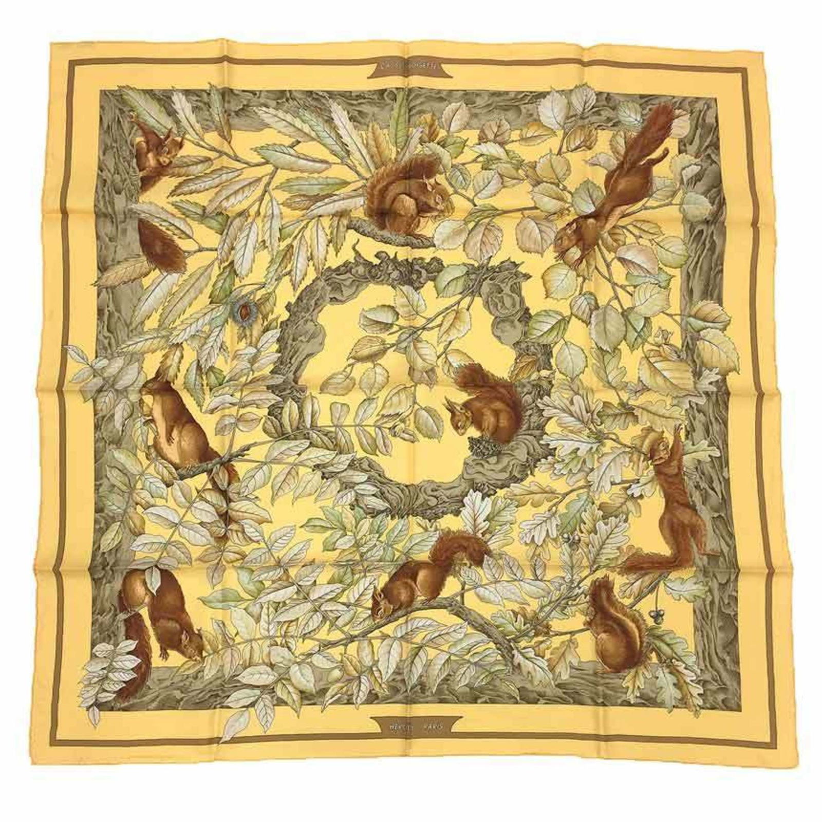 HERMES Nutcracker Squirrel Silk Scarf 90 inches Cream Yellow: HERMES Scarf Muffler Carre 90 CASSE-NOISETTE Nutcracker Walnut Squirrel Cream Yellow 100% Silk Hermes aq9340 Brand: Hermes Type: Scarf Gender: Women Material: Silk Silk: Size (LxW): 90cm x 90cm / 35.4