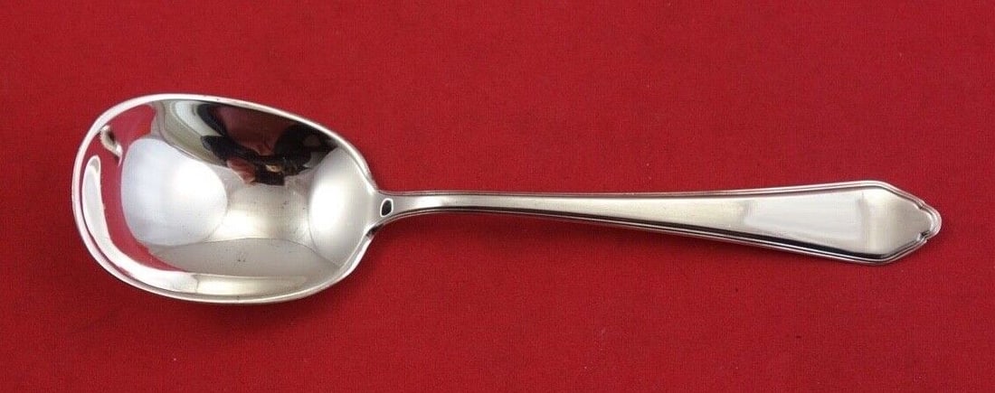 Gilbert Stuart Sterling Silver Sugar Spoon 5 7/8 inches by Blackinton: Gilbert Stuart by Blackinton Sterling Silver Sugar Spoon 5 7/8" Seller Notes: "Excellent condition" Maker: Blackinton Composition: Sterling Silver Age: 1900-1940 Brand: Blackinton Pattern: Gilbert Stu