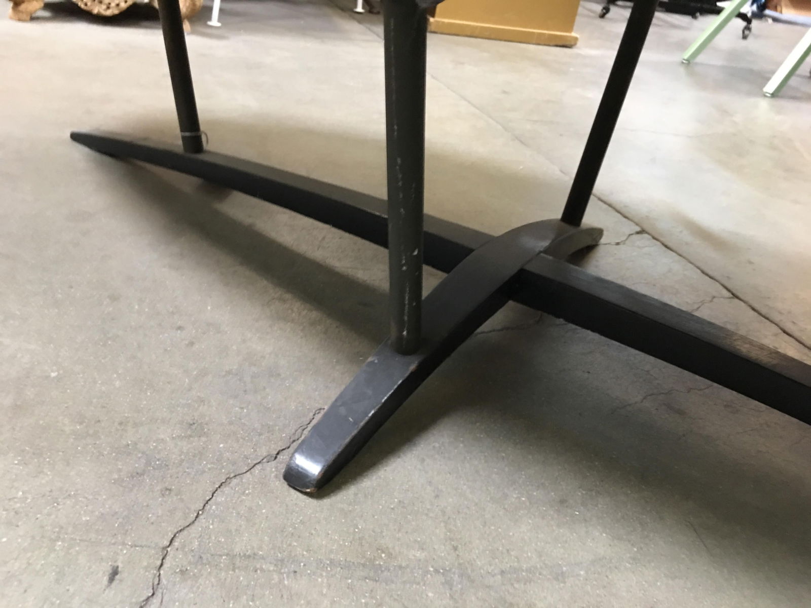 John Keal Inspired Surfboard Coffee Table: This John Keal inspired surfboard coffee table features a sleek Formica top and sturdy wood construction, reflecting the mid-century modern aesthetic. Originating from the 1960s United States, this ta