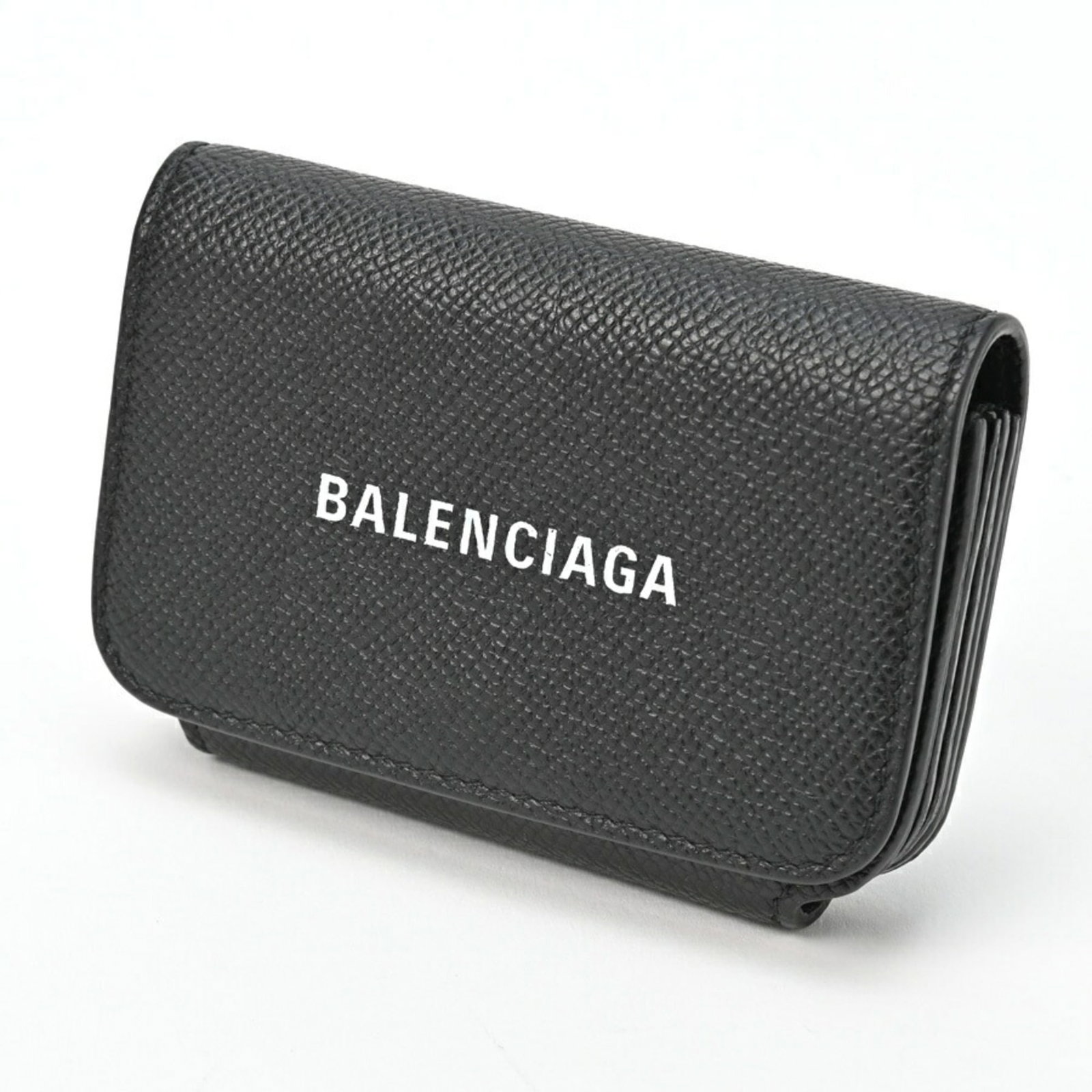 Balenciaga Black Leather Accordion Card Case 7cm x 10cm: BALENCIAGA Accordion Card Case 594225 Black S-155402 Brand: Balenciaga Model: 594225 Country of Origin: Italy Type: Card case Gender: Women Men Color: Black Material: Leather Leather: Size (HxWxD): 7c